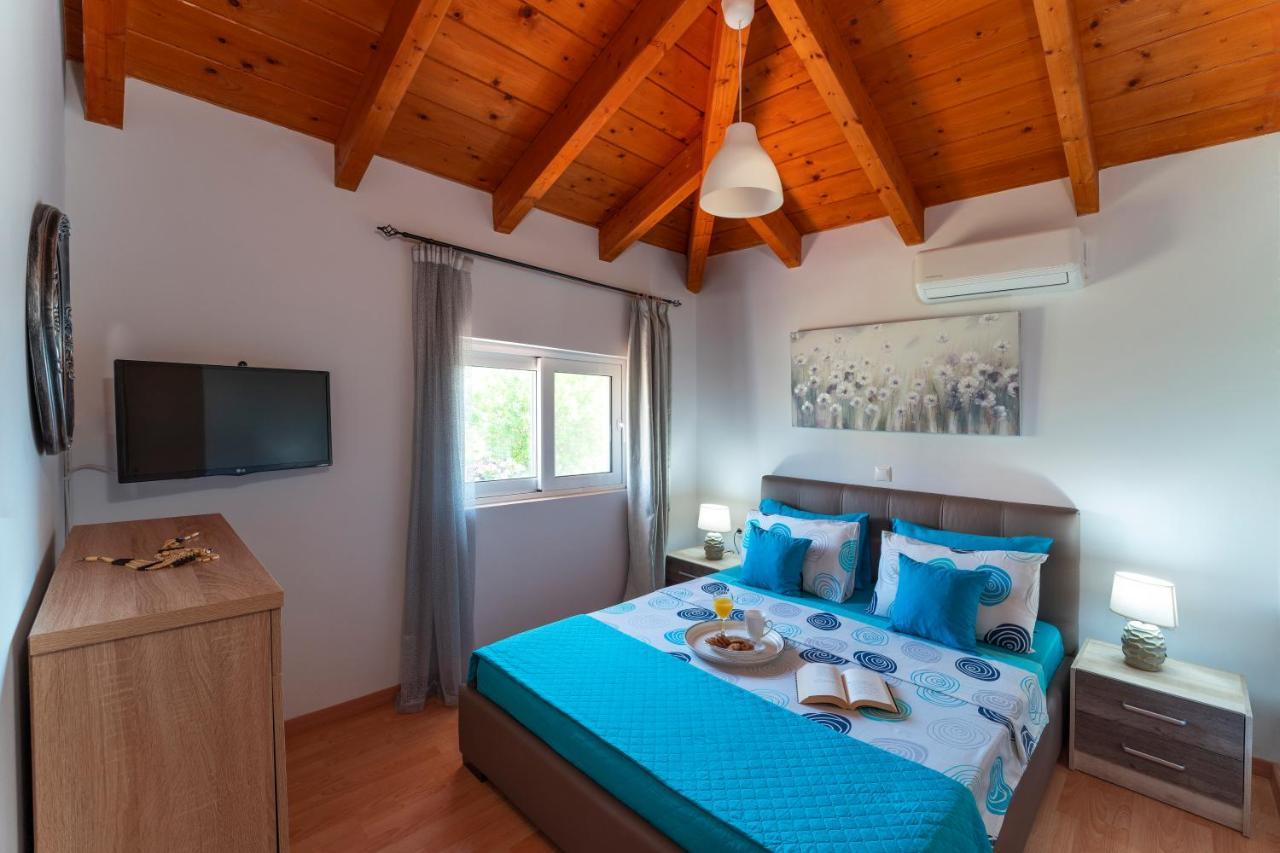 Posidonia Luxury Villas Kolympia โคลิมเบีย ภายนอก รูปภาพ