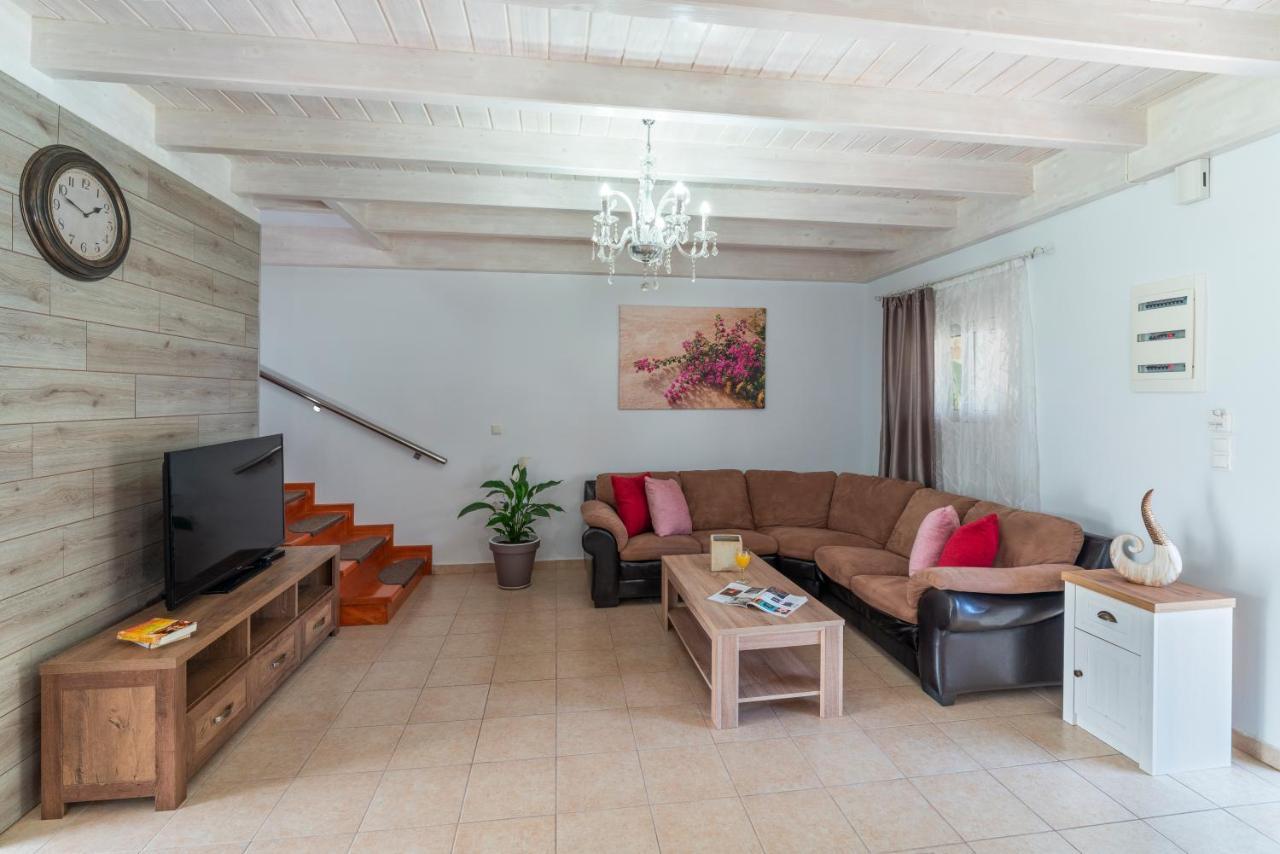 Posidonia Luxury Villas Kolympia โคลิมเบีย ภายนอก รูปภาพ